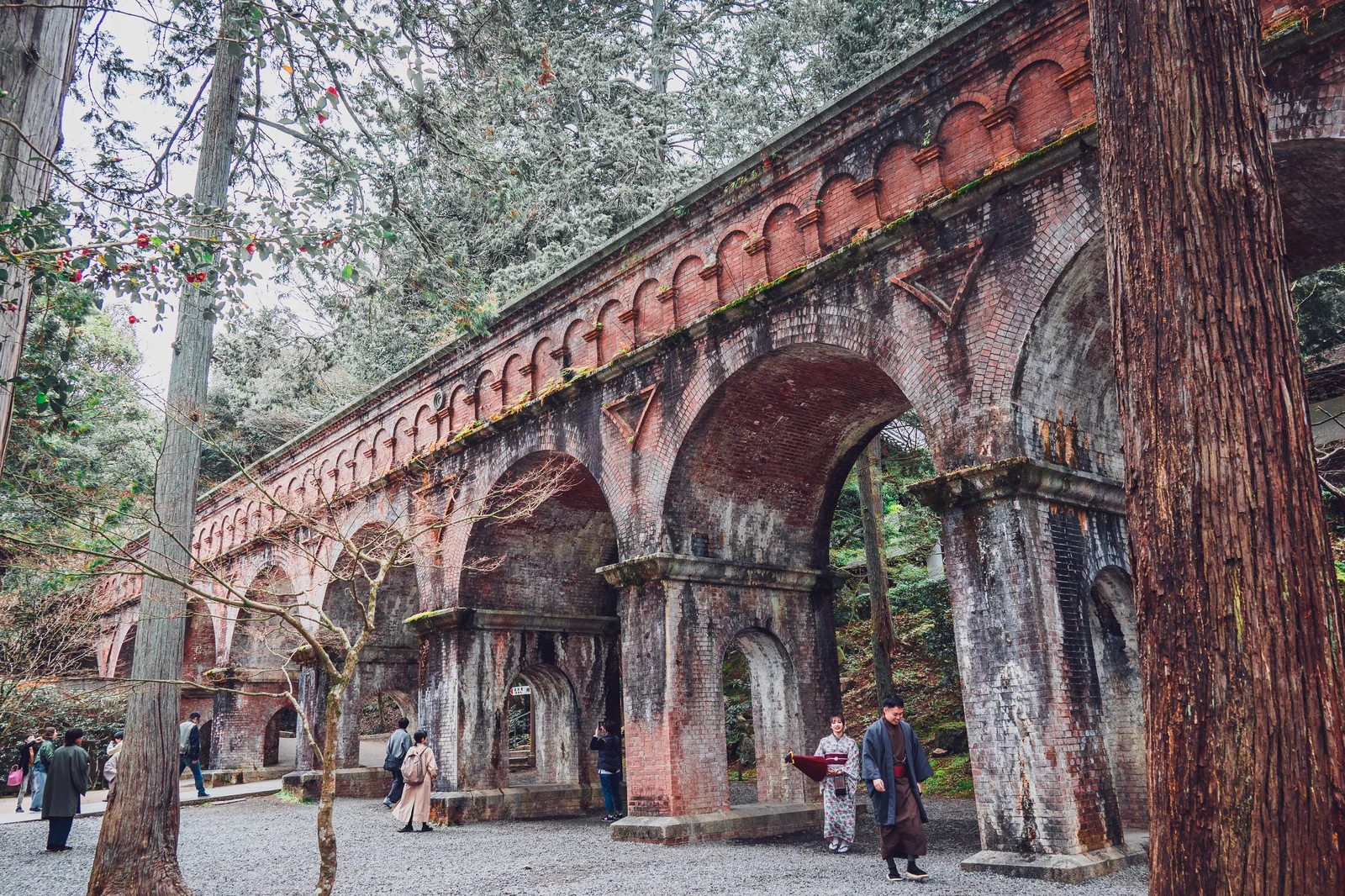京都南禪寺水路閣紅磚羅馬式拱橋